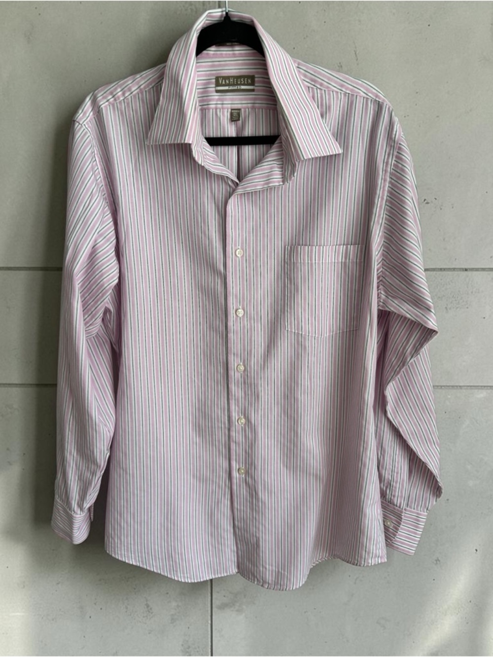 Van Heusen Men’s Dress Shirt 16.5 Pink Striped Button Down Classic Fit